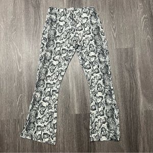 Urban Outfitters High Rise Pull On Snake Print Flare Pants Leggings Cropped